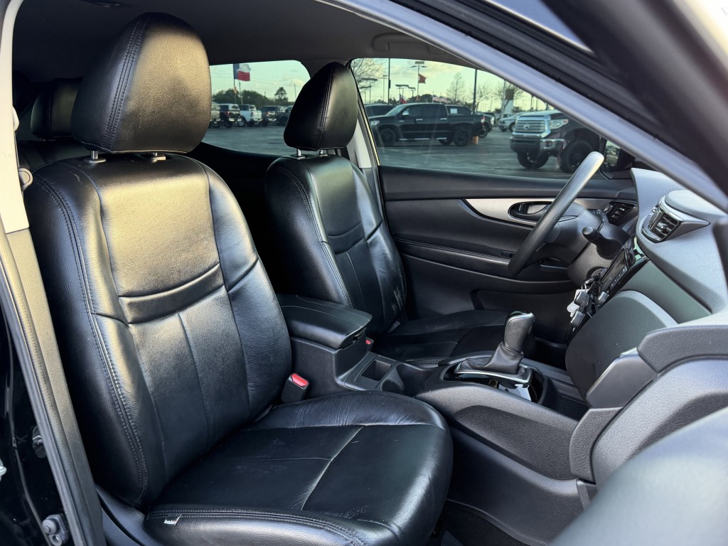 2021 Nissan Rogue Image 20