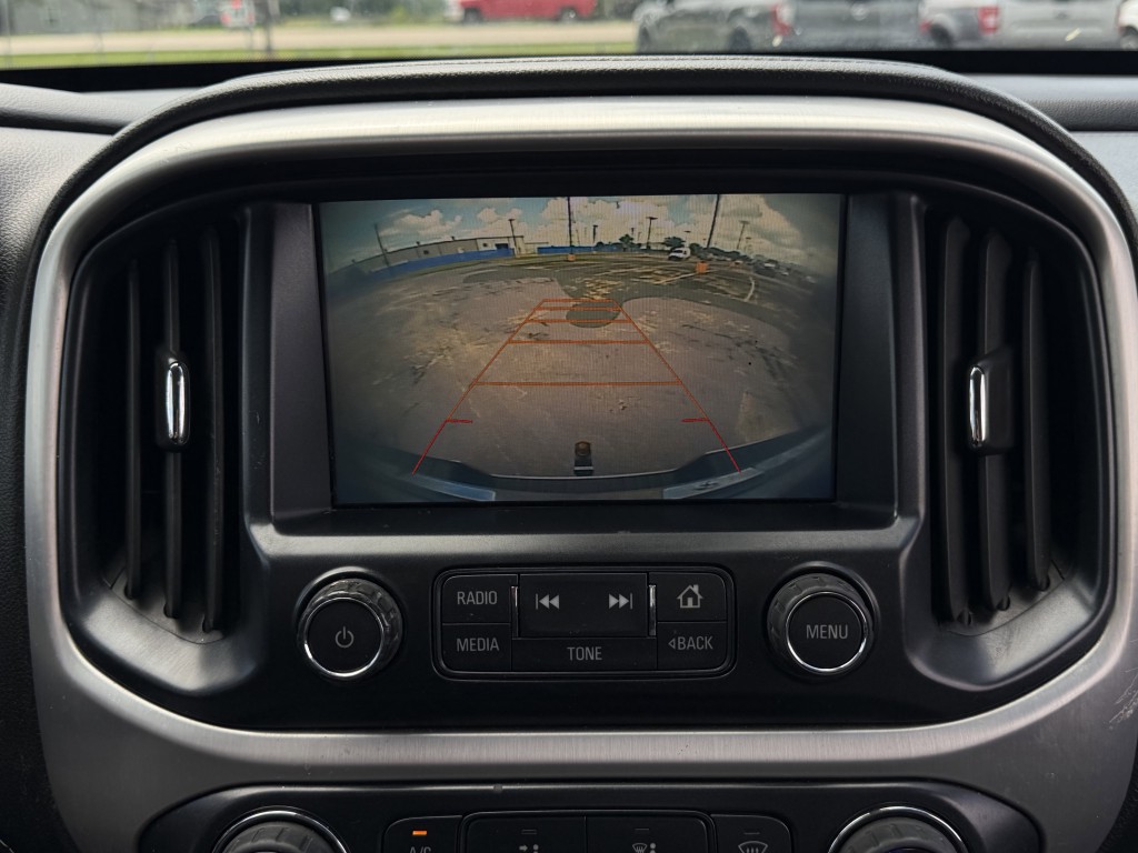 2017 GMC Canyon Image 17