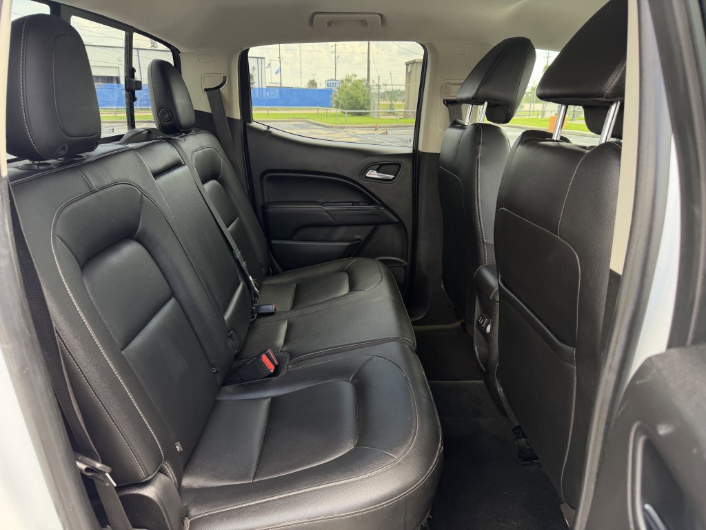 2017 GMC Canyon Image 23
