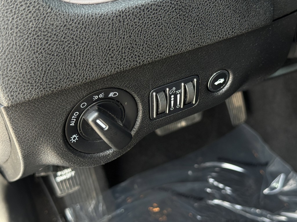 2023 Dodge Charger Image 25