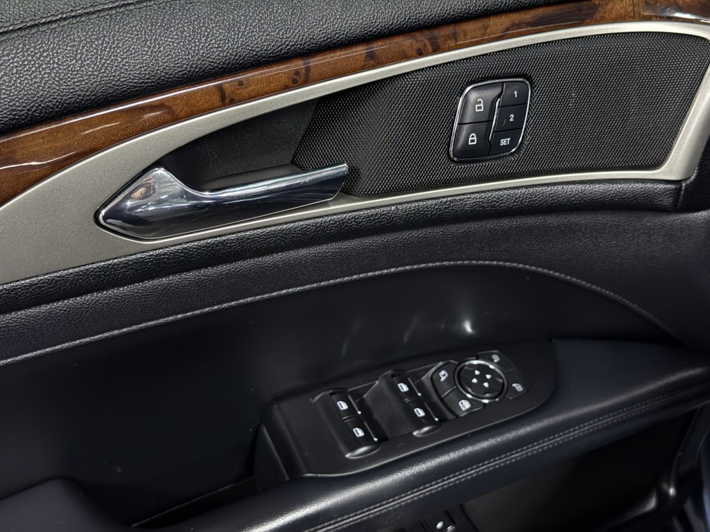 2018 Lincoln MKZ Image 19