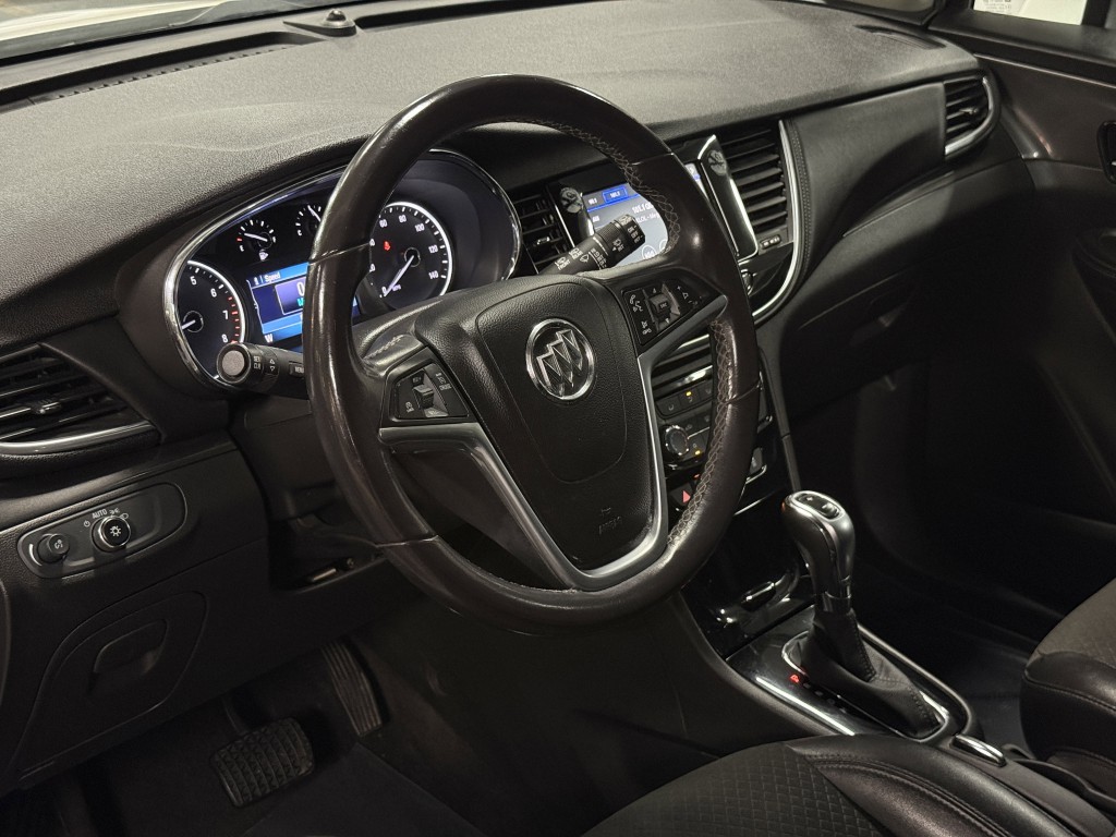 2021 Buick Enclave Image 12