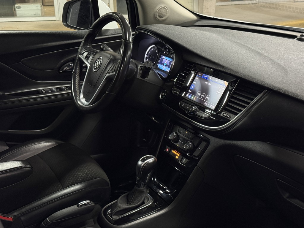 2021 Buick Enclave Image 13