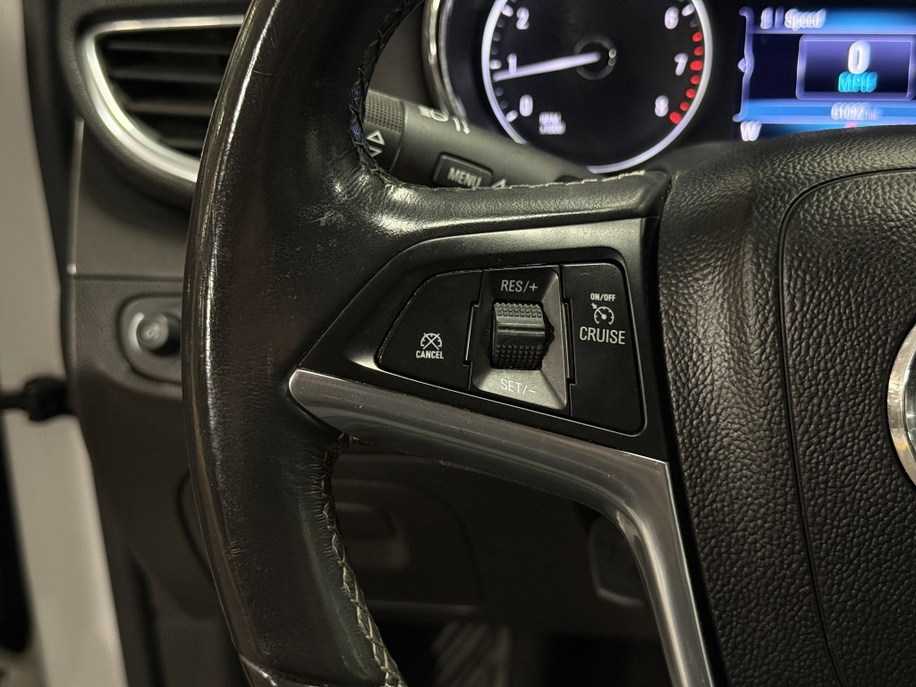 2021 Buick Enclave Image 16