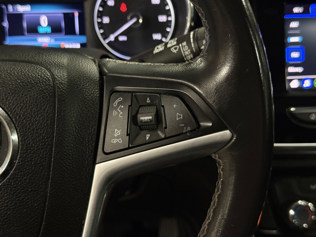 2021 Buick Enclave Image 17