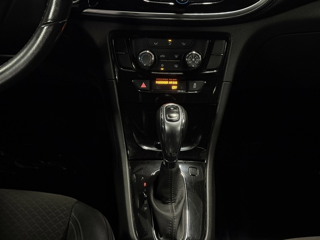 2021 Buick Enclave Image 21