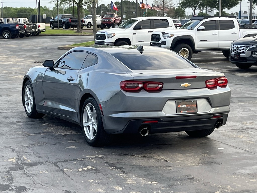 2022 Chevrolet Camaro Image 9