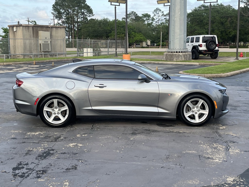 2022 Chevrolet Camaro Image 11