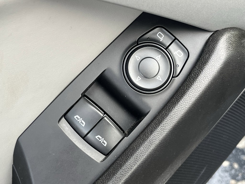 2022 Chevrolet Camaro Image 26