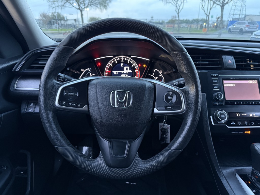 2017 Honda Civic Image 16