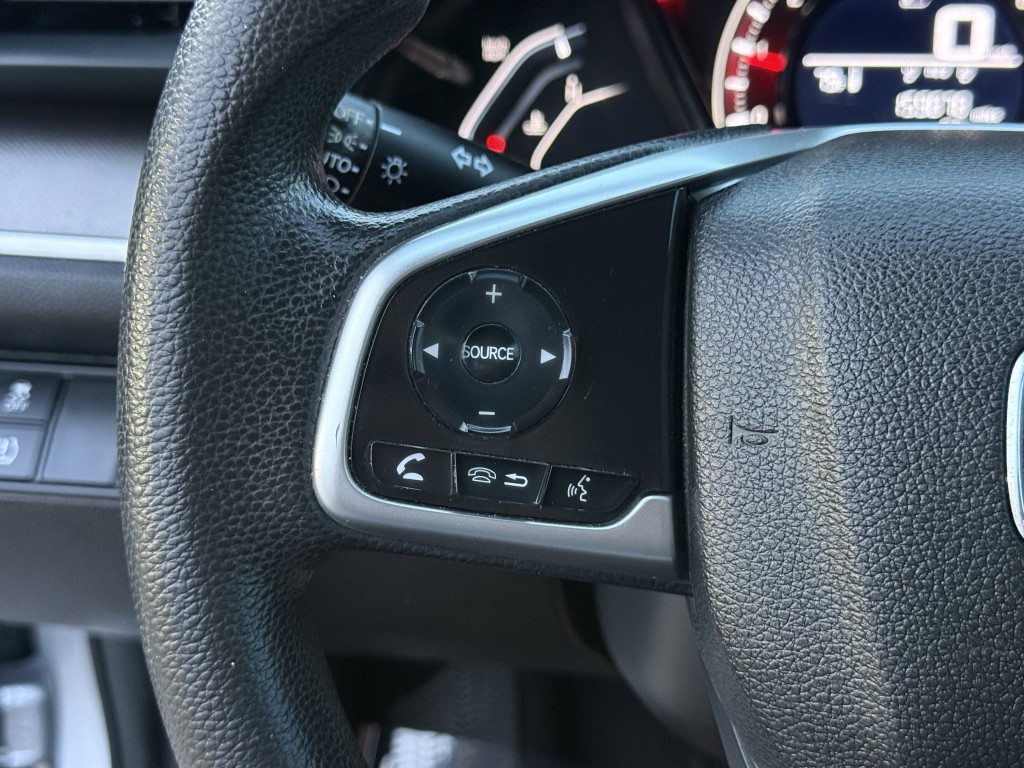 2017 Honda Civic Image 17