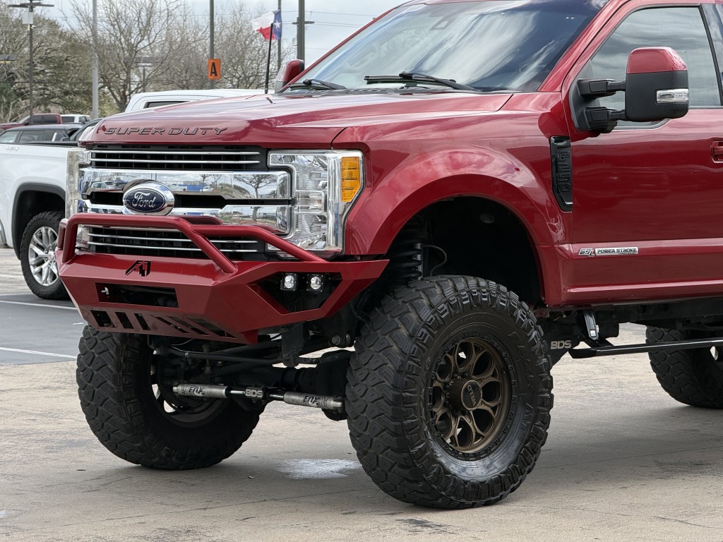 2017 Ford F-250 Image 5