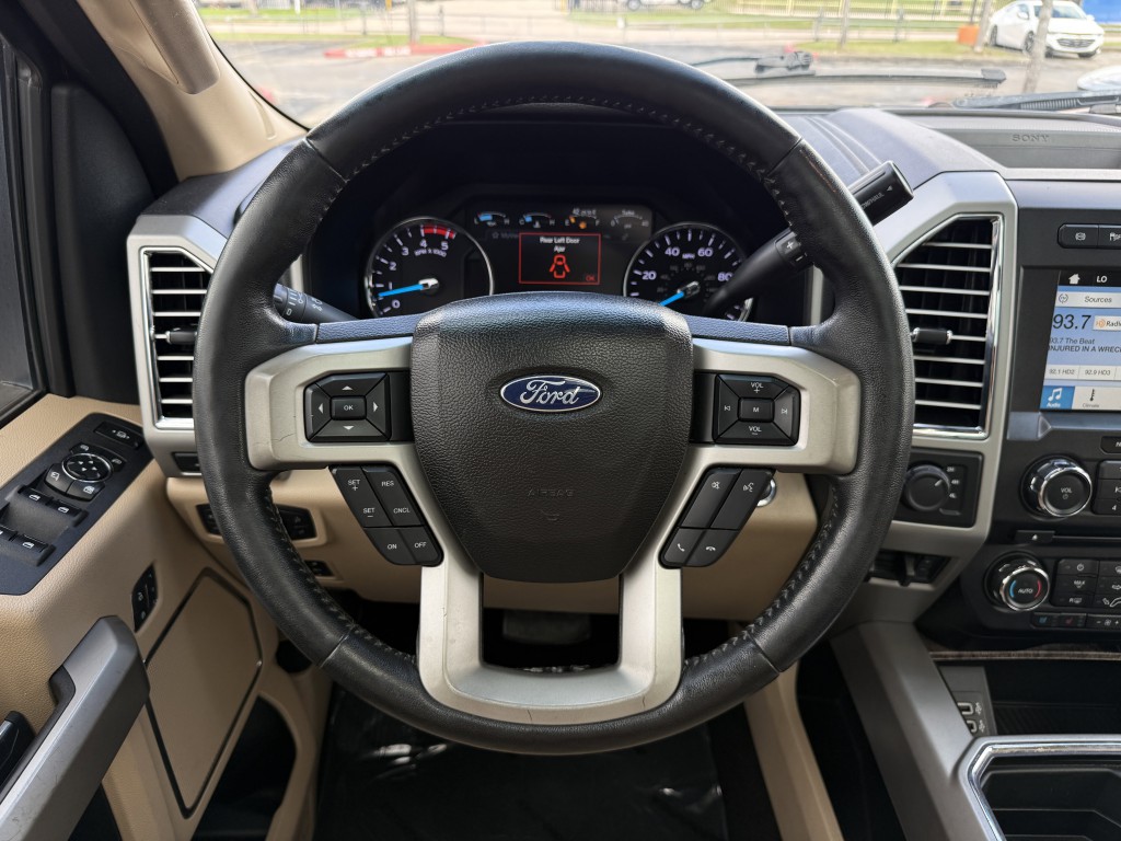2017 Ford F-250 Image 20