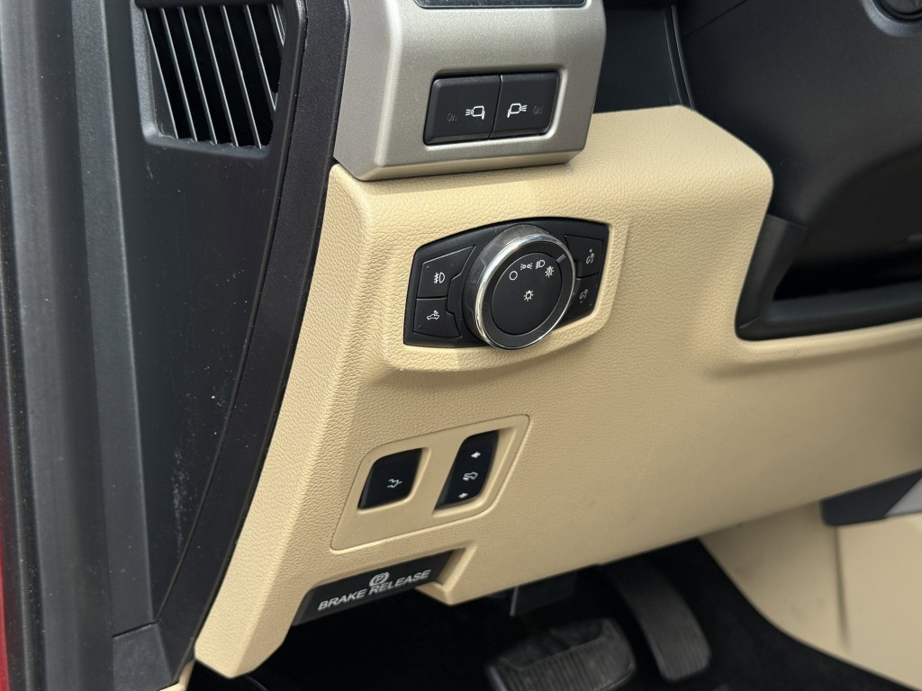 2017 Ford F-250 Image 30