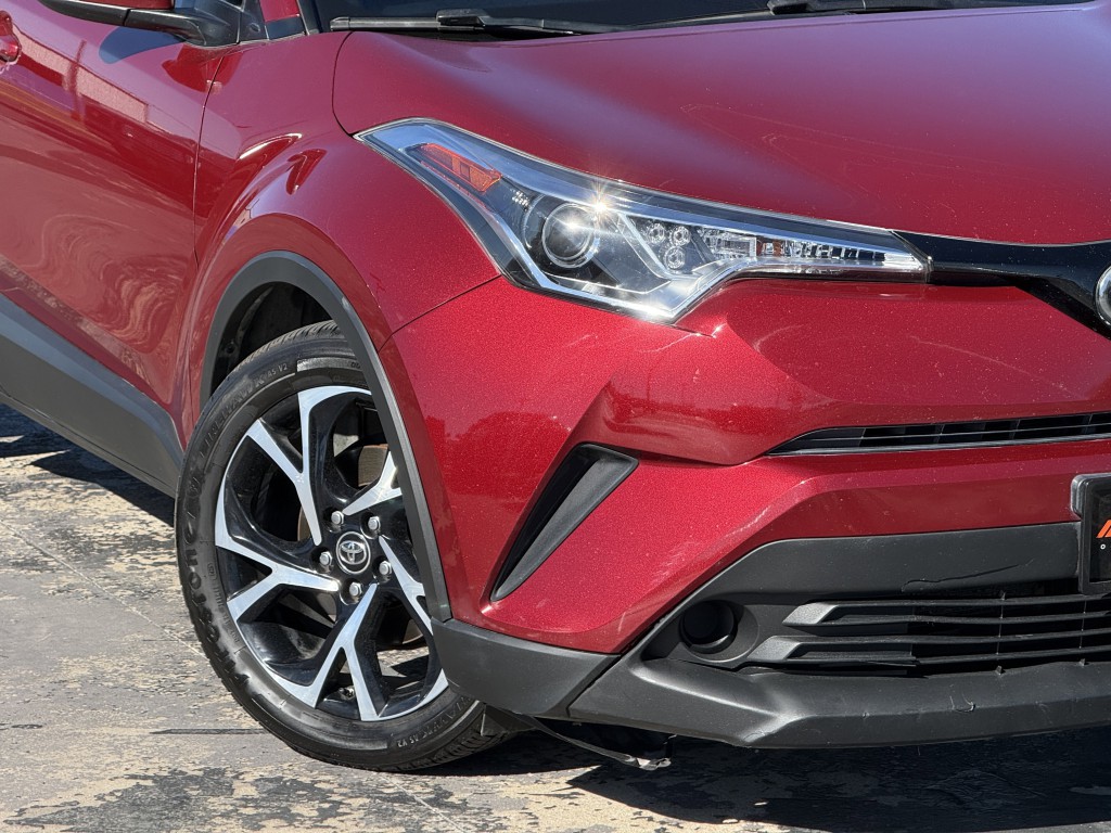 2018 Toyota C-HR Image 9