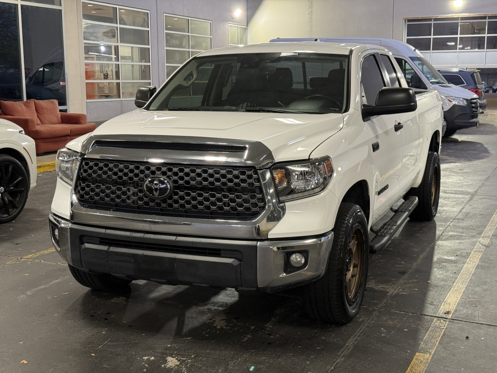 2020 Toyota Tundra Image 5