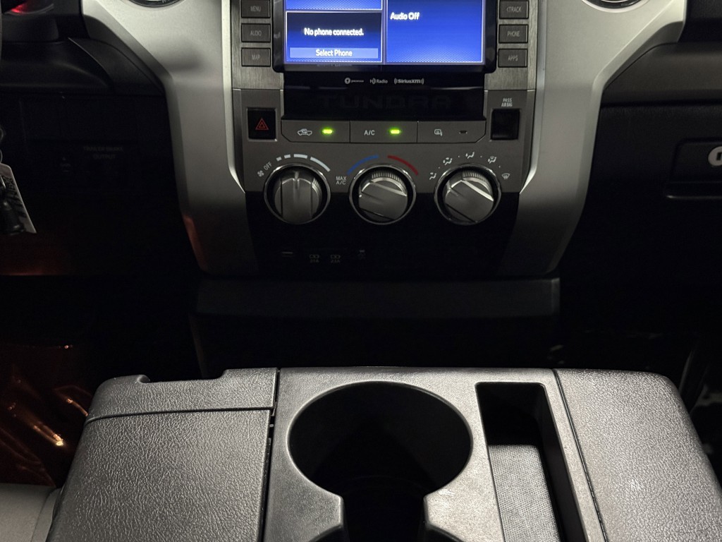 2020 Toyota Tundra Image 20
