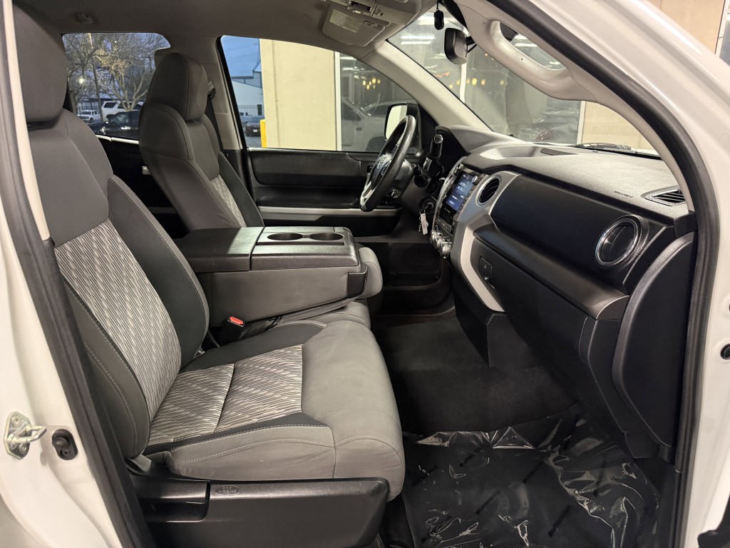 2020 Toyota Tundra Image 26