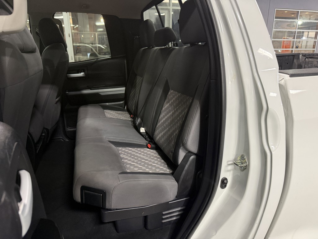 2020 Toyota Tundra Image 28
