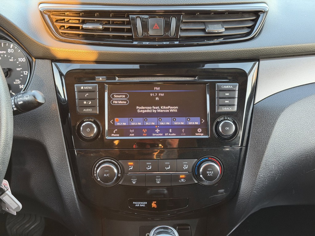 2021 Nissan Rogue Image 18