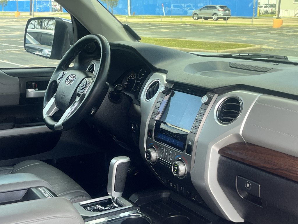 2021 Toyota Tundra Image 14