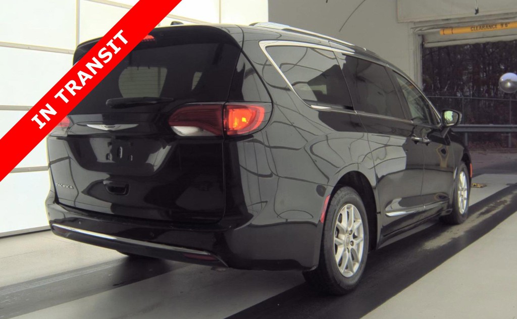 2020 Chrysler Pacifica Image 6