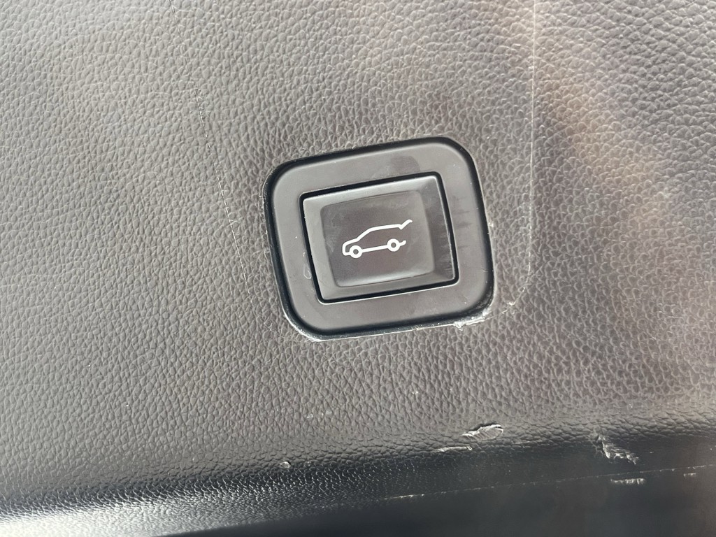 2019 Chevrolet Traverse Image 13