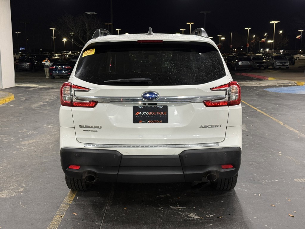 2023 Subaru Ascent Image 8