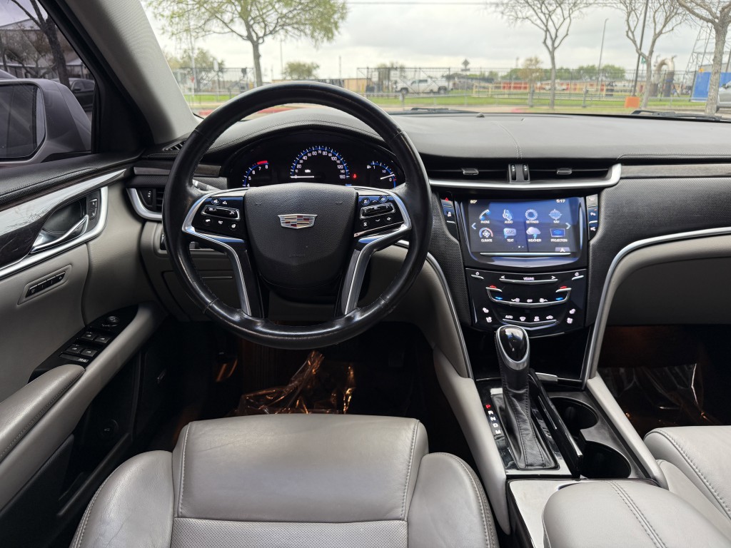 2016 Cadillac XTS Image 15