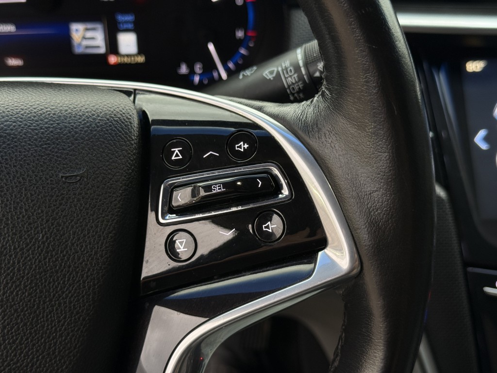 2016 Cadillac XTS Image 18