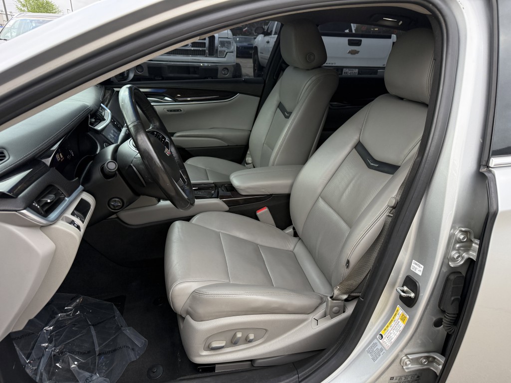 2016 Cadillac XTS Image 26