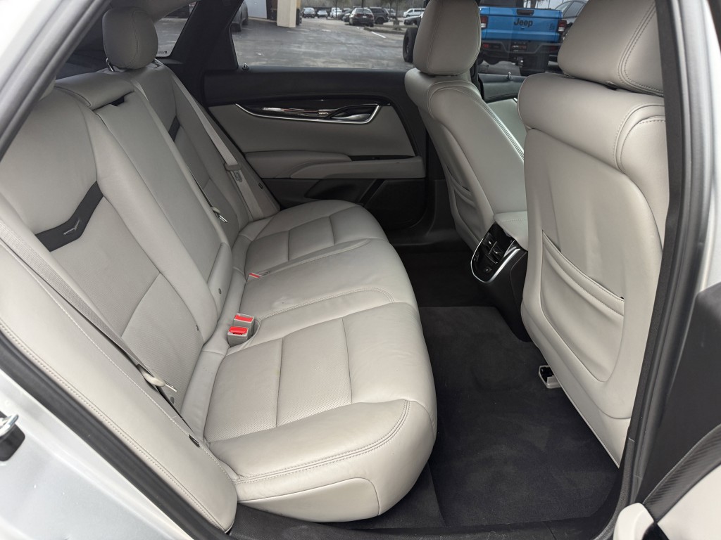 2016 Cadillac XTS Image 30