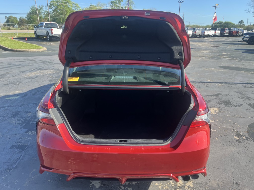 2021 Toyota Camry Image 11