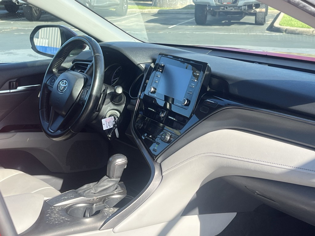 2021 Toyota Camry Image 15