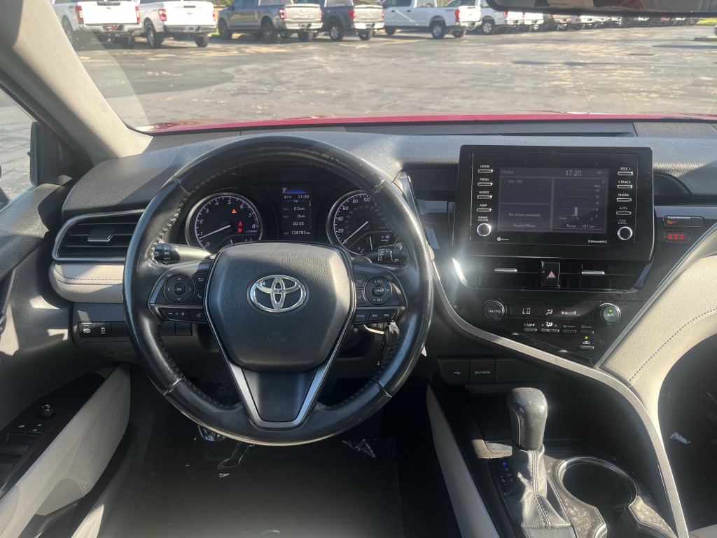 2021 Toyota Camry Image 25