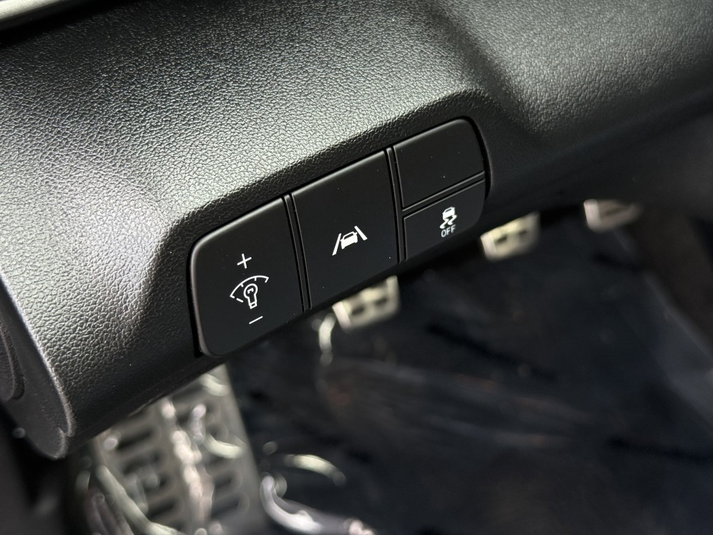 2022 Hyundai Elantra Image 26