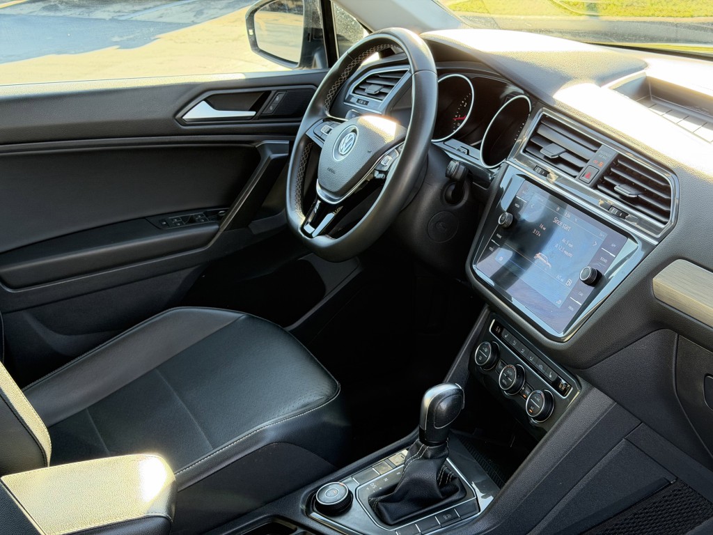 2021 Volkswagen Tiguan Image 12