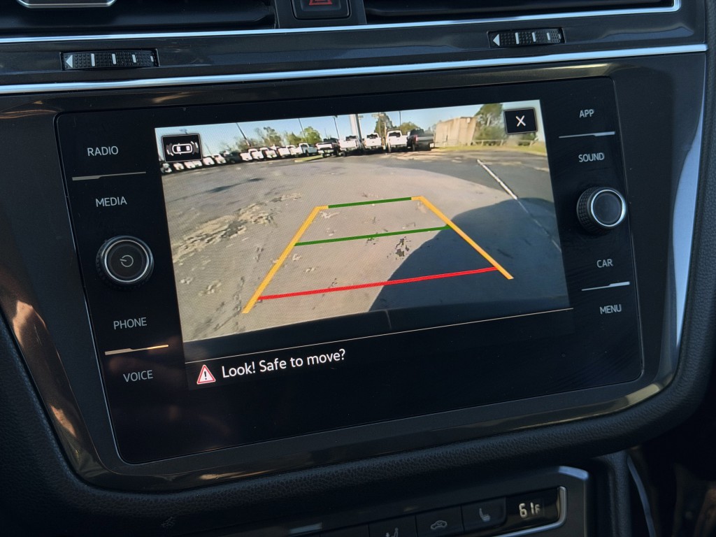 2021 Volkswagen Tiguan Image 19