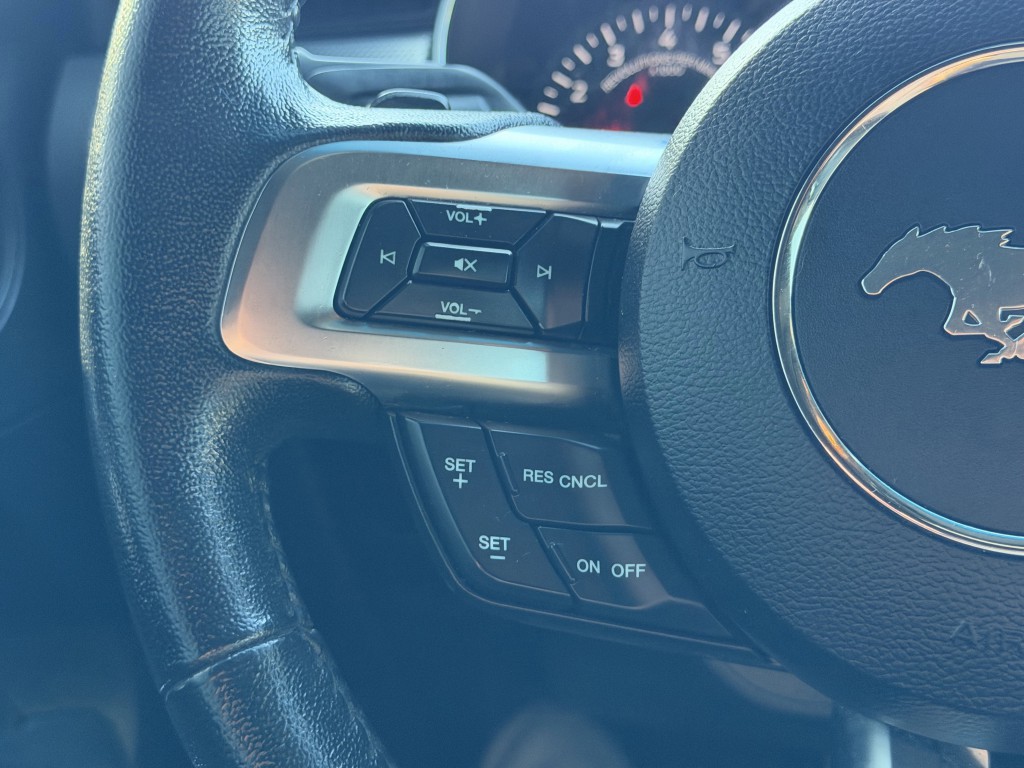 2020 Ford Mustang Image 16