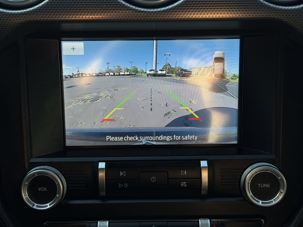 2020 Ford Mustang Image 20