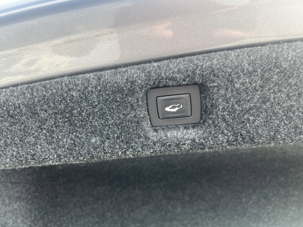 2018 Cadillac CT6 Image 13