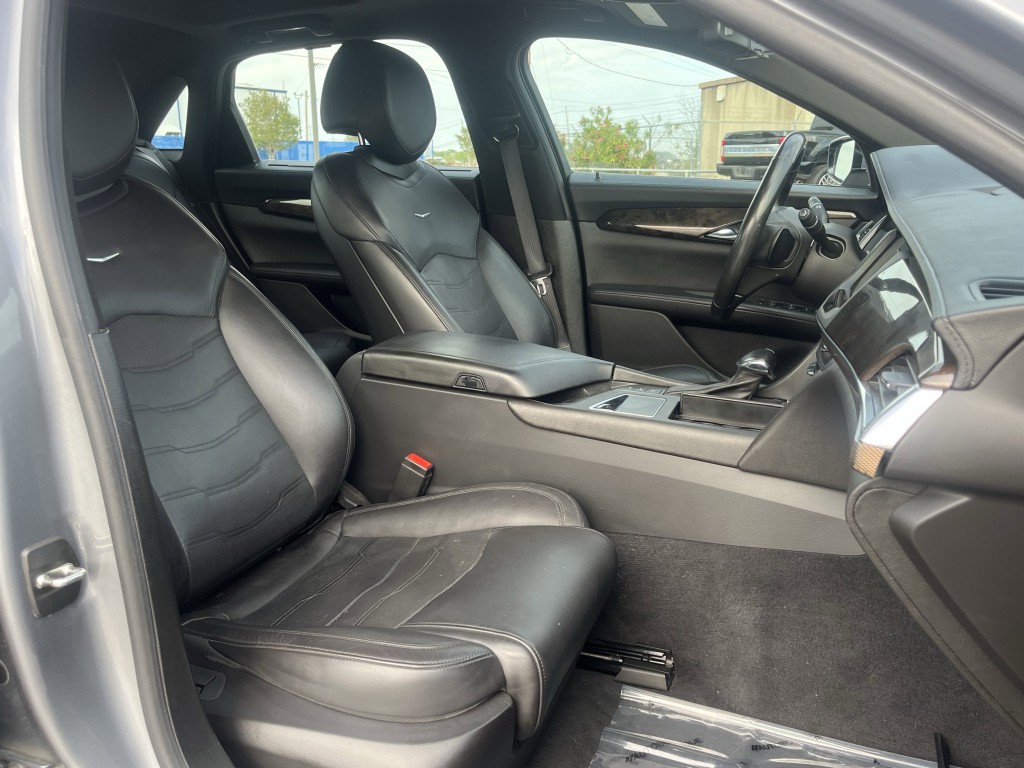 2018 Cadillac CT6 Image 30