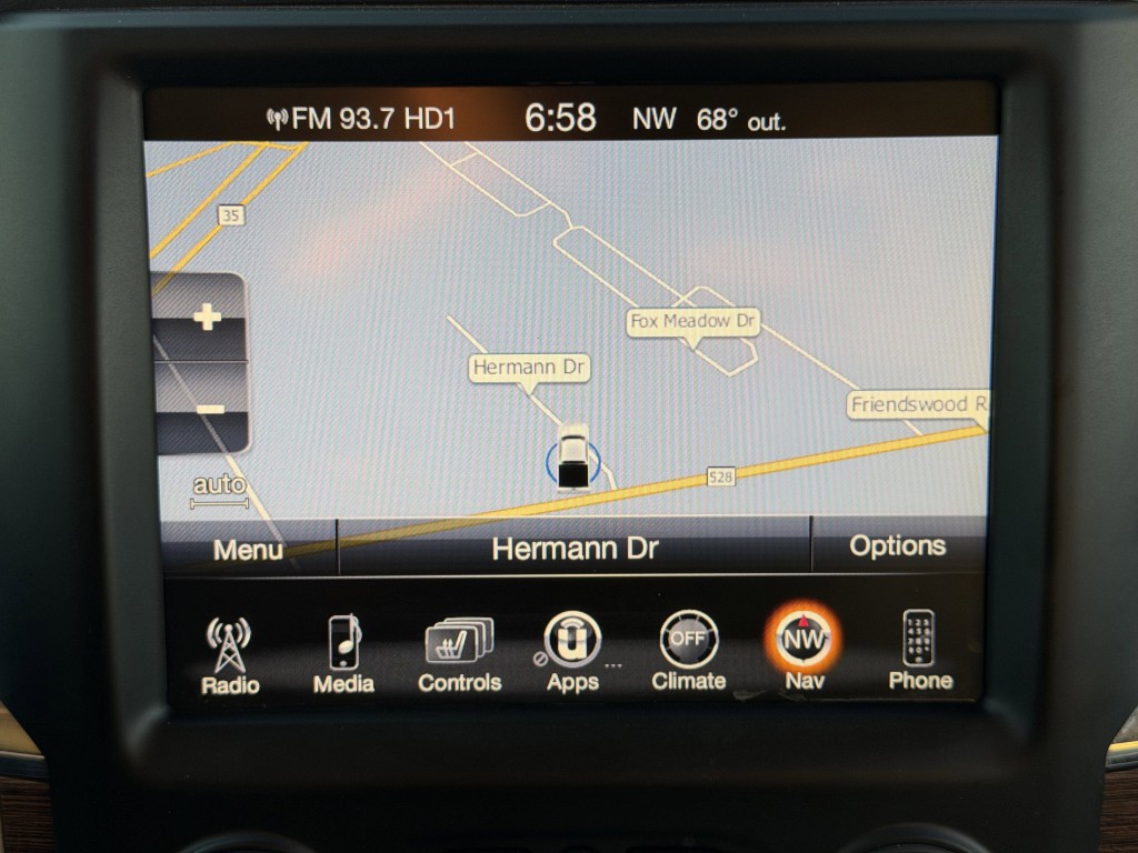 2016 RAM 1500 Image 21