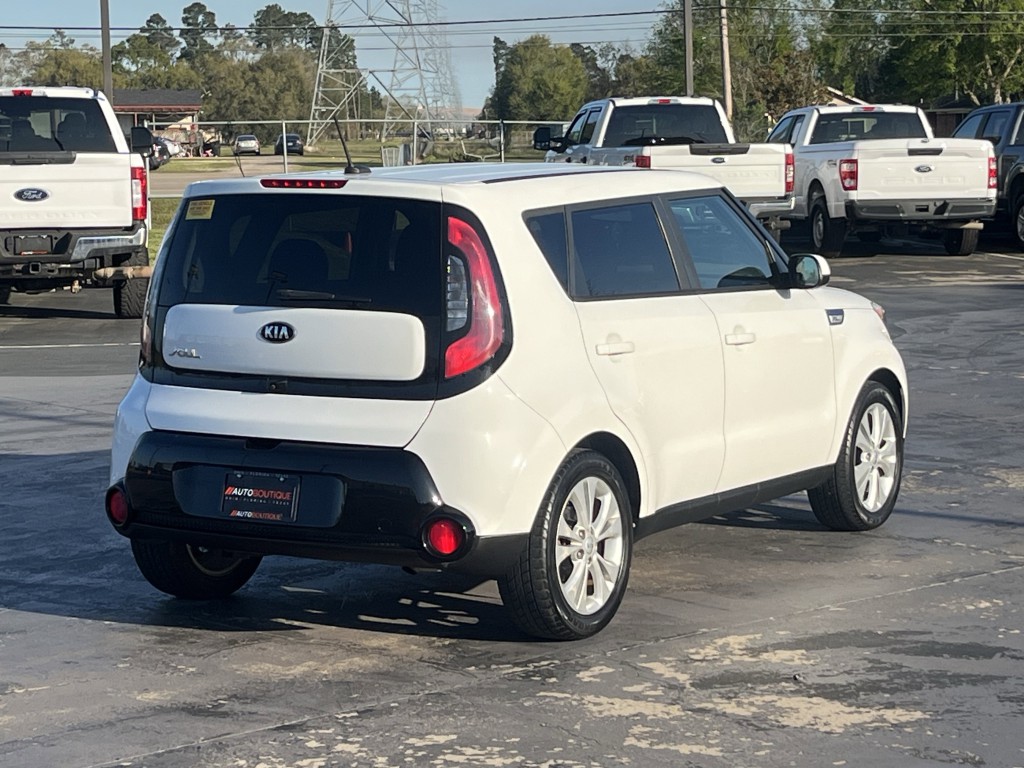 2016 Kia Soul Image 8