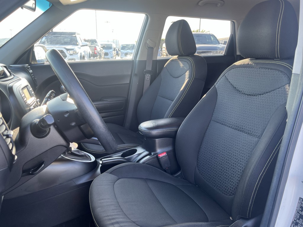 2016 Kia Soul Image 14