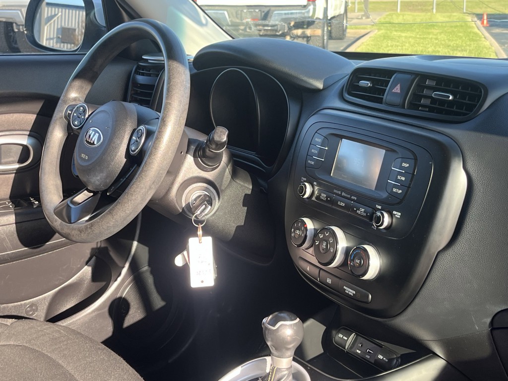 2016 Kia Soul Image 15