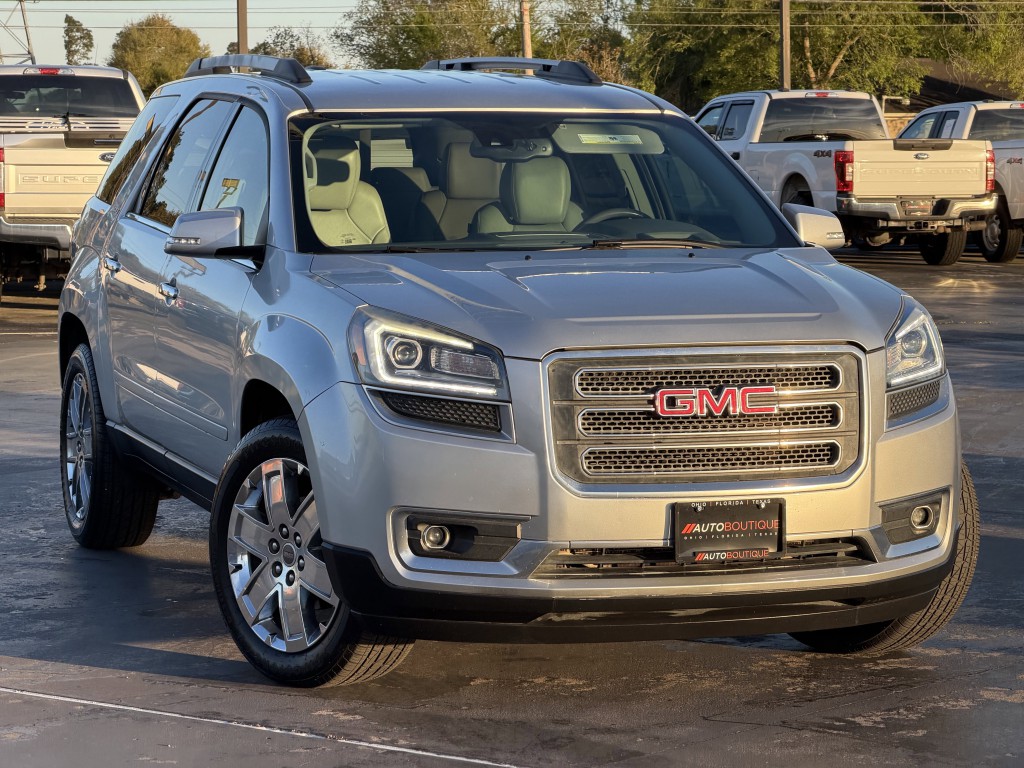 2017 GMC Acadia Image 3