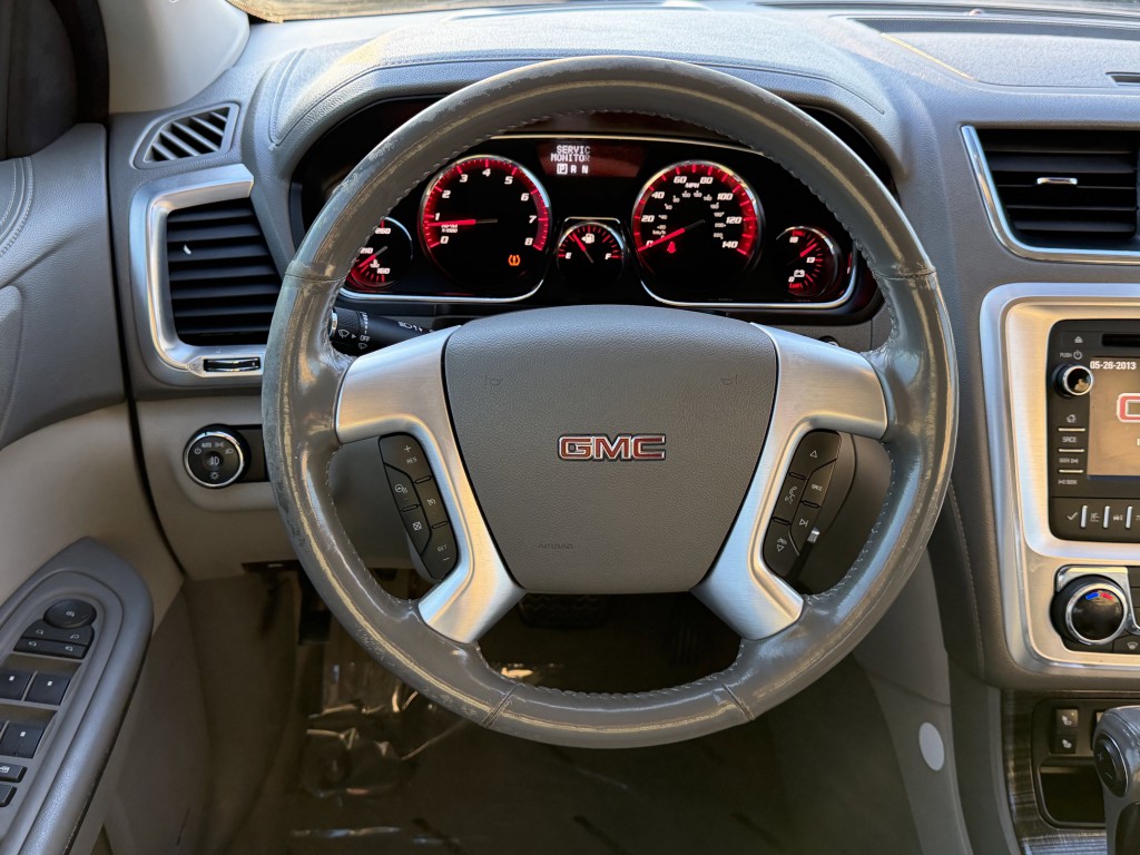 2017 GMC Acadia Image 15