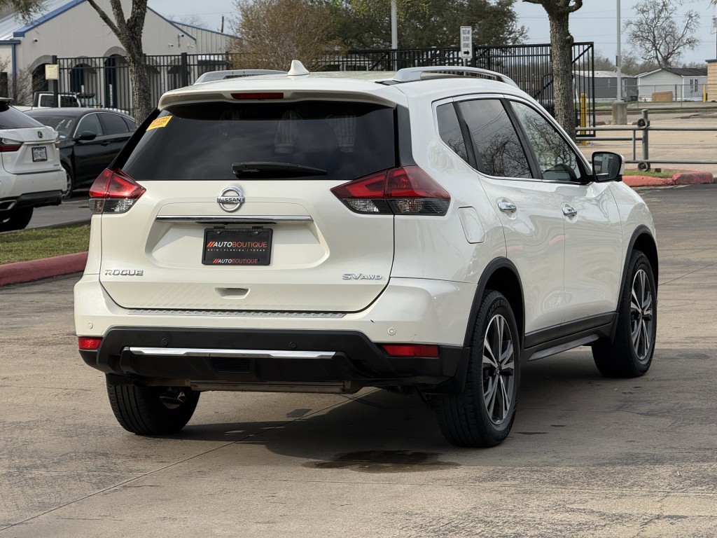 2019 Nissan Rogue Image 8