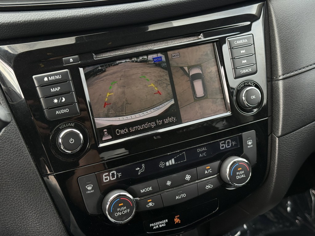 2019 Nissan Rogue Image 23